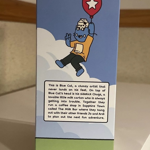 Cool Cats Blue & Chugs 6.5
Limited Edition Vinyl Figure NIB
Sealed - Picture 4 of 5